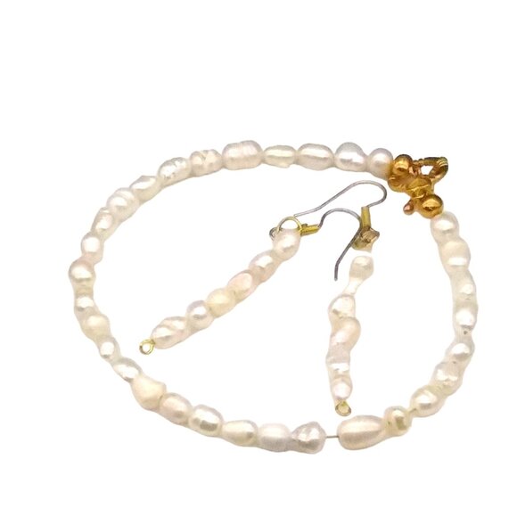 Vintage Freshwater Rice Pearls Parure, Lustrous White Bracelet and Dangle Earrin - Picture 2 of 2